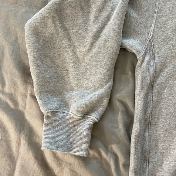 Aritzia Tna Cozy Fleece Boyfriend Zip Hoodie Heather Chrome Size Large - Picture 10 of 12